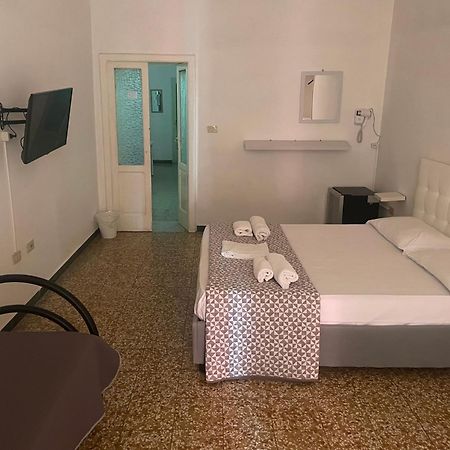 Dama Hostelbb Νάπολη Εξωτερικό φωτογραφία