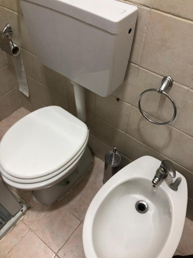 Dama Hostelbb Νάπολη Εξωτερικό φωτογραφία