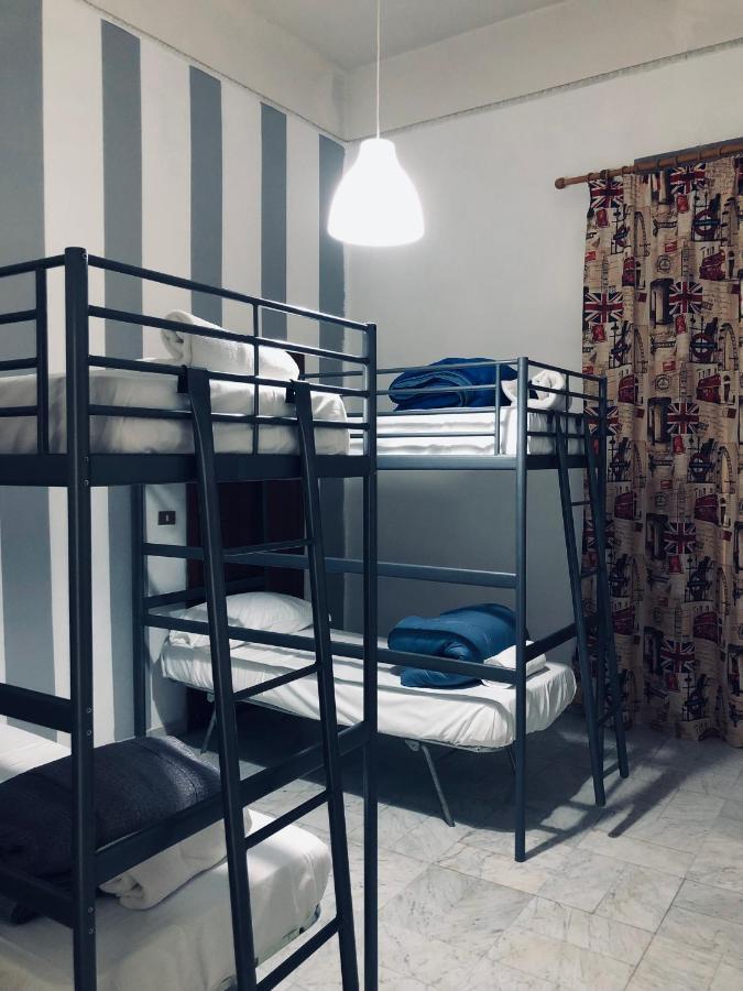 Dama Hostelbb Νάπολη Εξωτερικό φωτογραφία