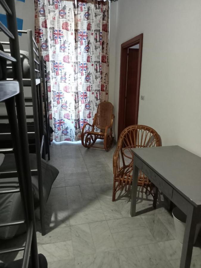 Dama Hostelbb Νάπολη Εξωτερικό φωτογραφία