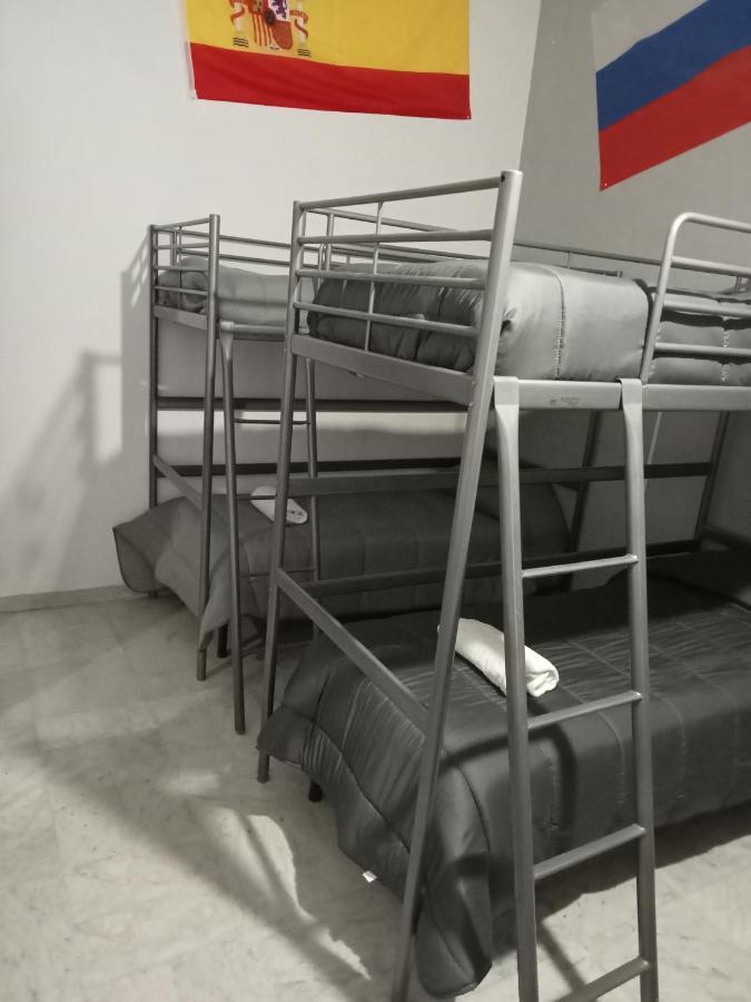 Dama Hostelbb Νάπολη Εξωτερικό φωτογραφία