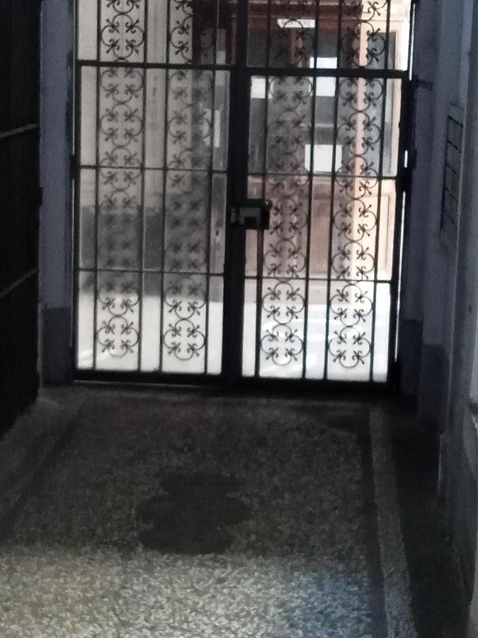 Dama Hostelbb Νάπολη Εξωτερικό φωτογραφία