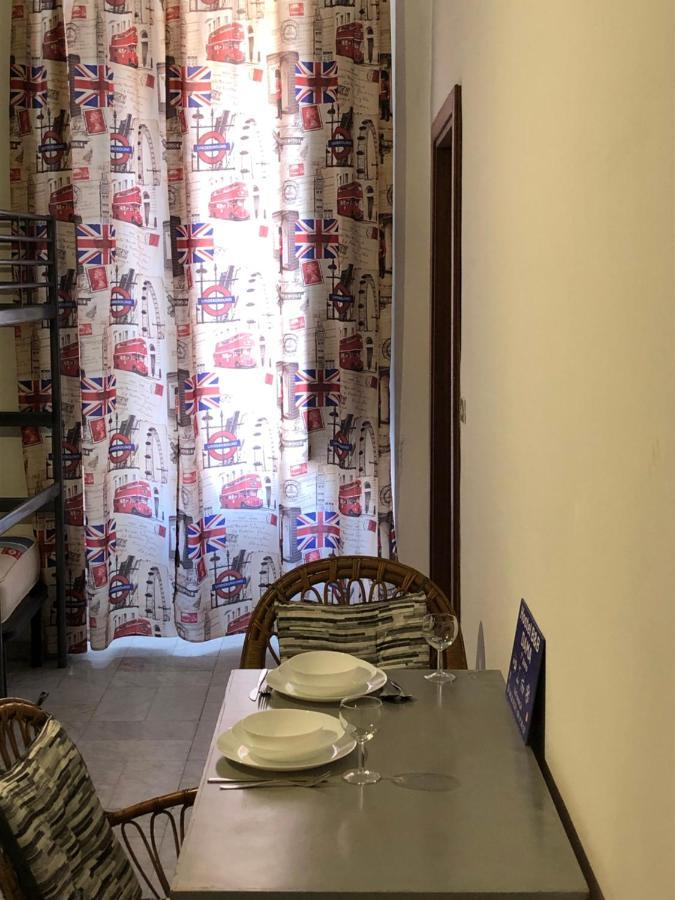 Dama Hostelbb Νάπολη Εξωτερικό φωτογραφία