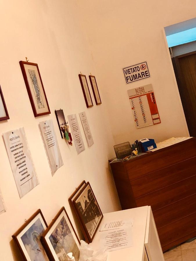 Dama Hostelbb Νάπολη Εξωτερικό φωτογραφία