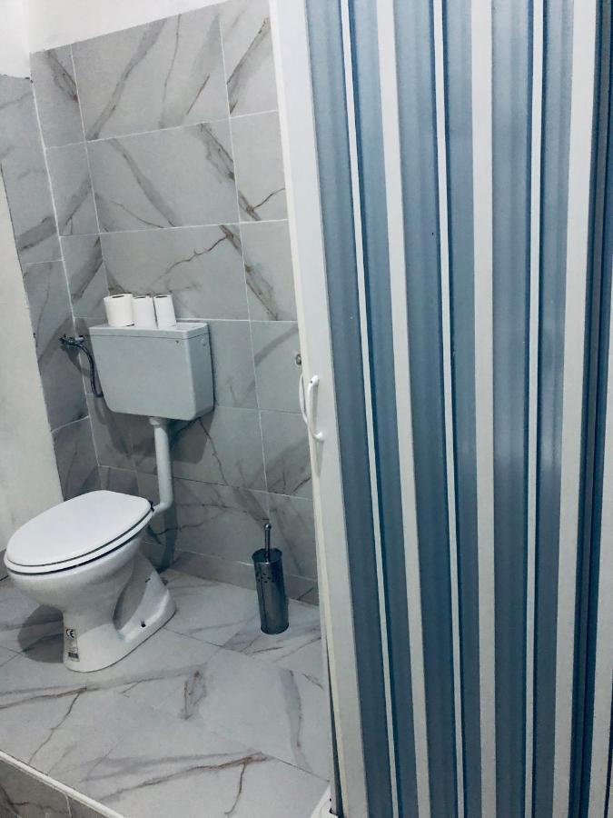 Dama Hostelbb Νάπολη Εξωτερικό φωτογραφία
